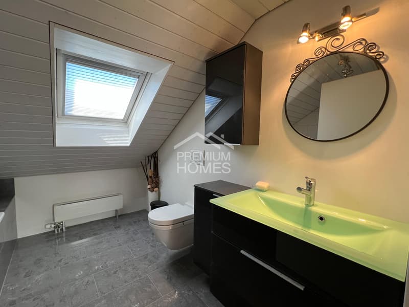 House with character wanted? (7)