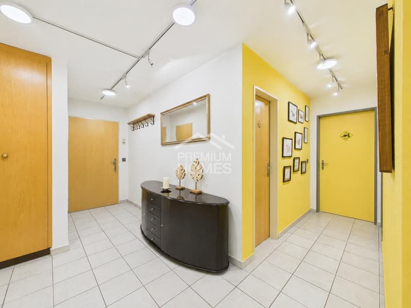 Move in and feel at home in the heart of Aargau (2)