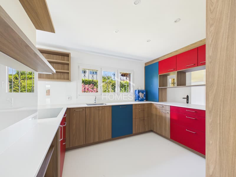 Two plots, one chance: single-family house + building land (8)