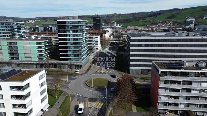 Prime Location in Zug - Commercial Property with a Future (12)