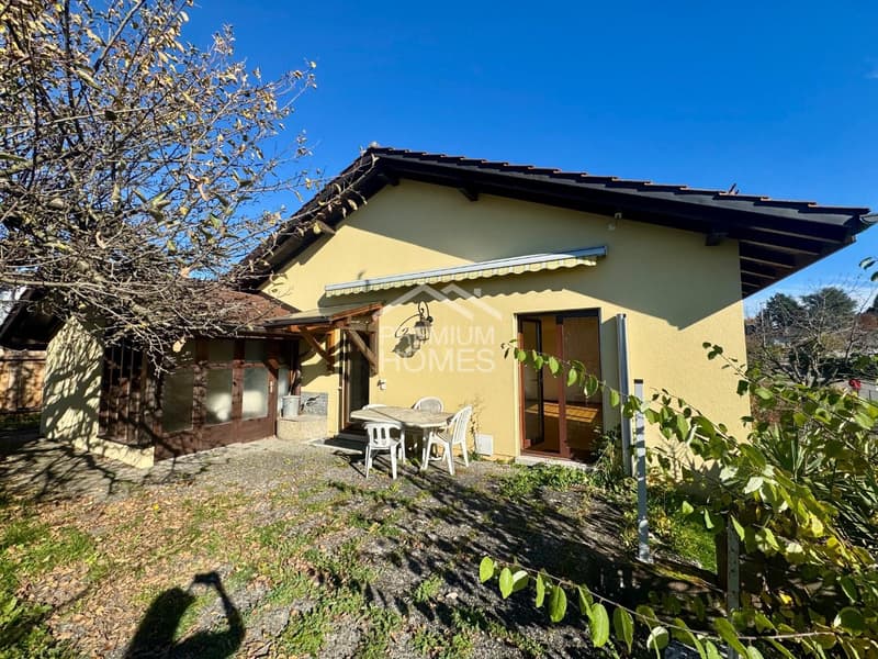 Single-family house with building permit and project (6)