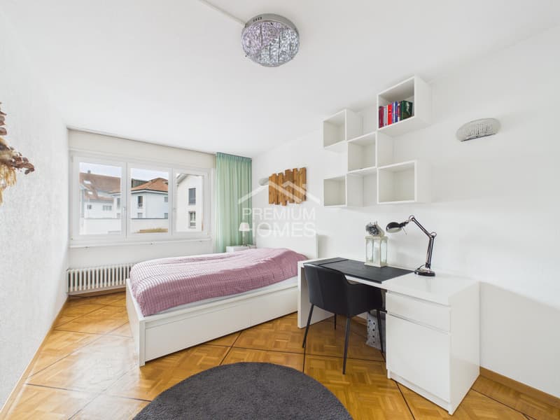 Stylish duplex residence with private garden (9)