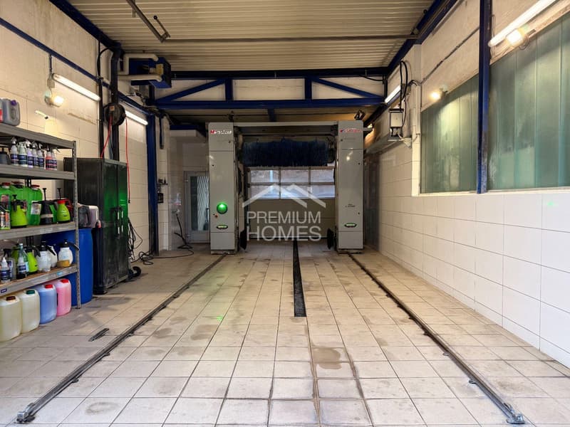 Fully Equipped Car Workshop for Takeover (5)