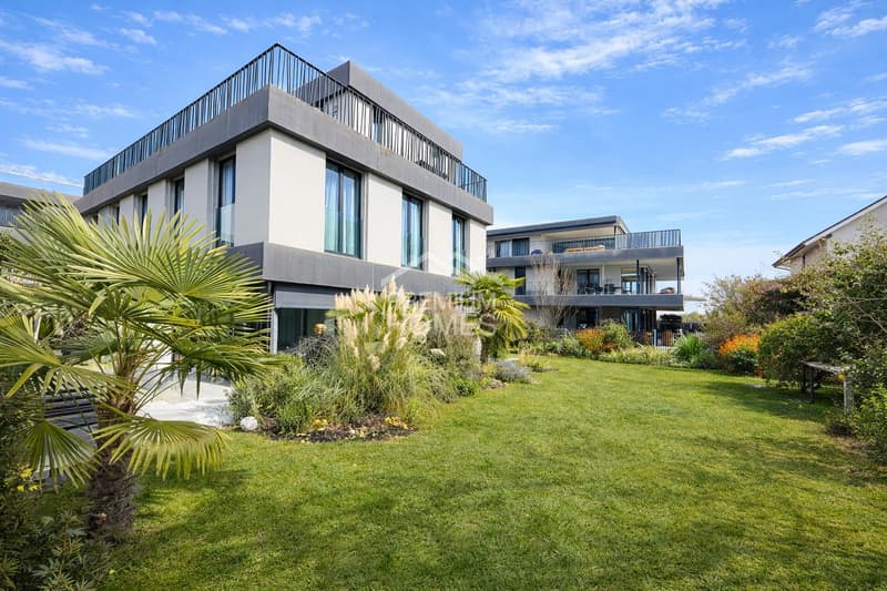 Villa de design exclusive avec jardin et vue panoramique (1)