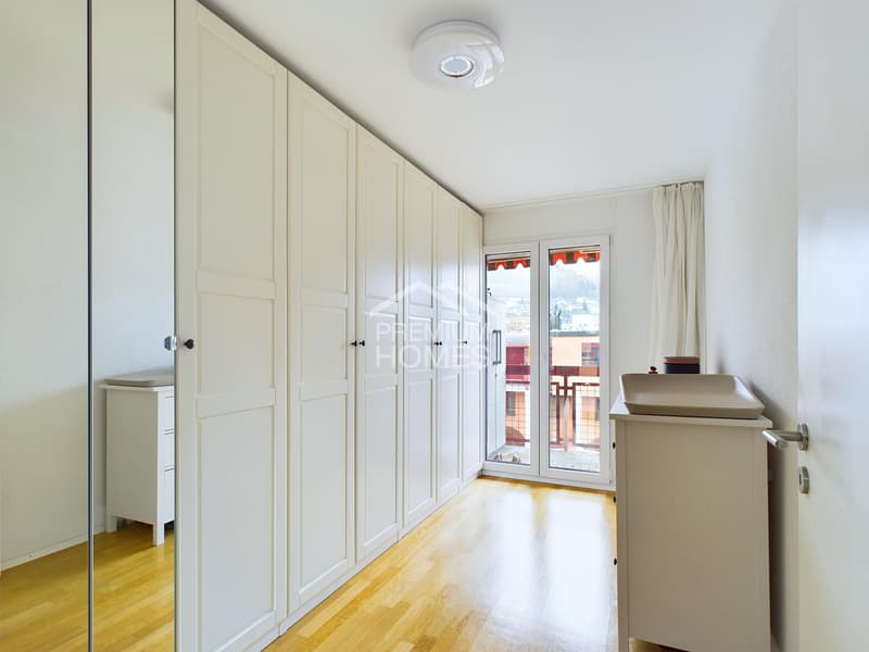 TWO FLOORS THAT INSPIRE (6)