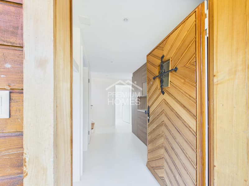 Two plots, one opportunity: single-family house + building land (5)