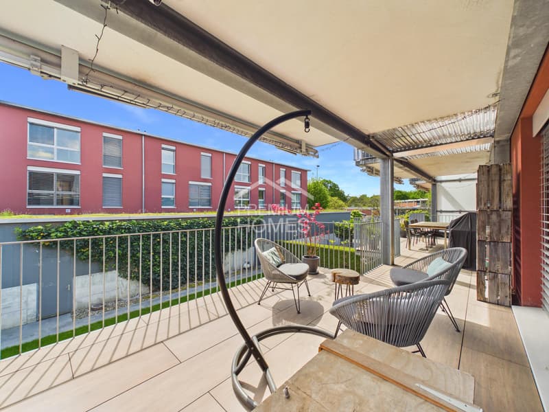 XXL balcony with modern living feel (6)