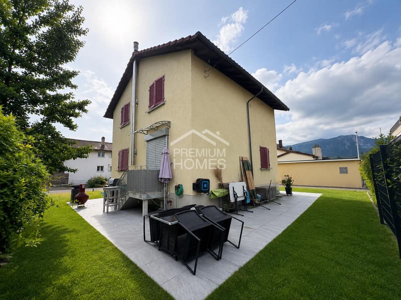 Casa familiare affascinante in una posizione tranquilla (2)