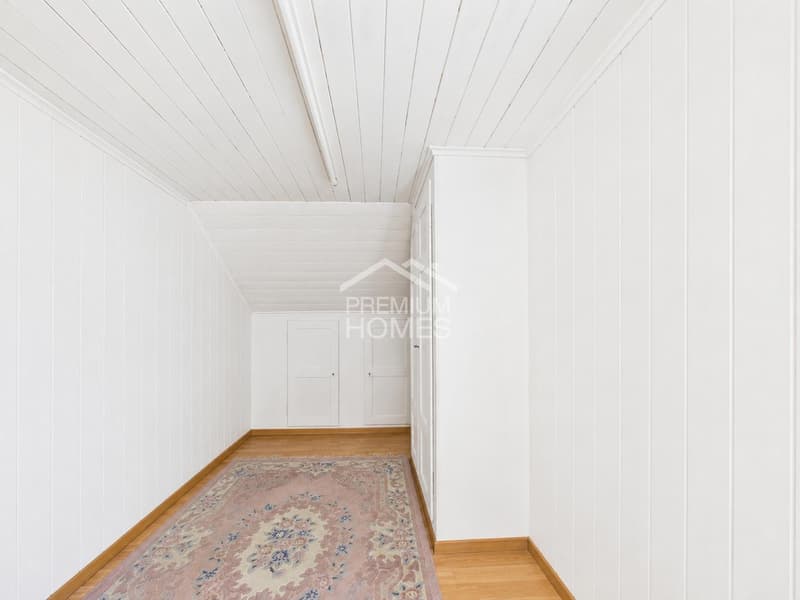 Einfamilienhaus mit Gewerbe mit grossem Potenzial! (7)