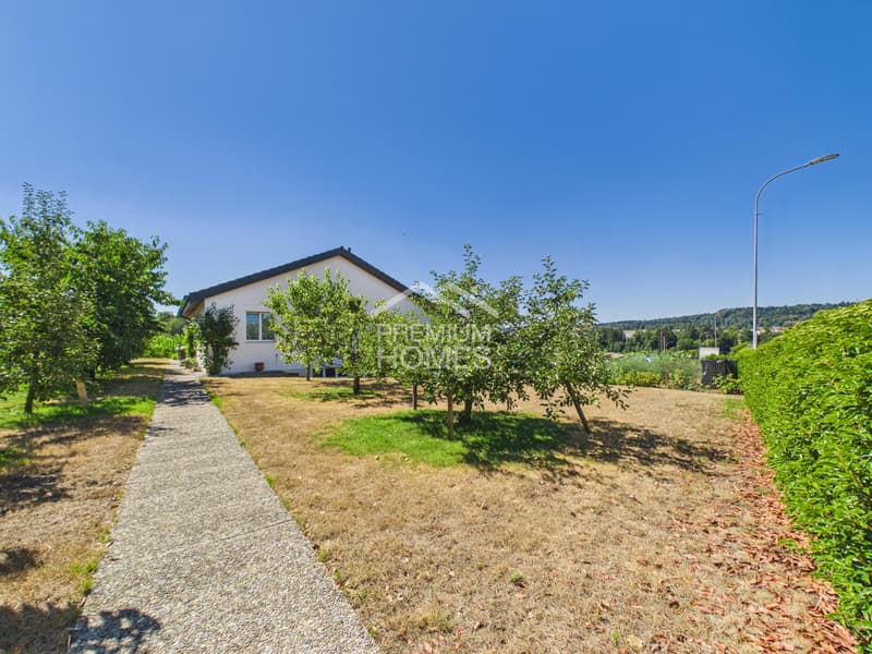 Casa unifamiliare da sogno con vista lontana inobstructabile (8)