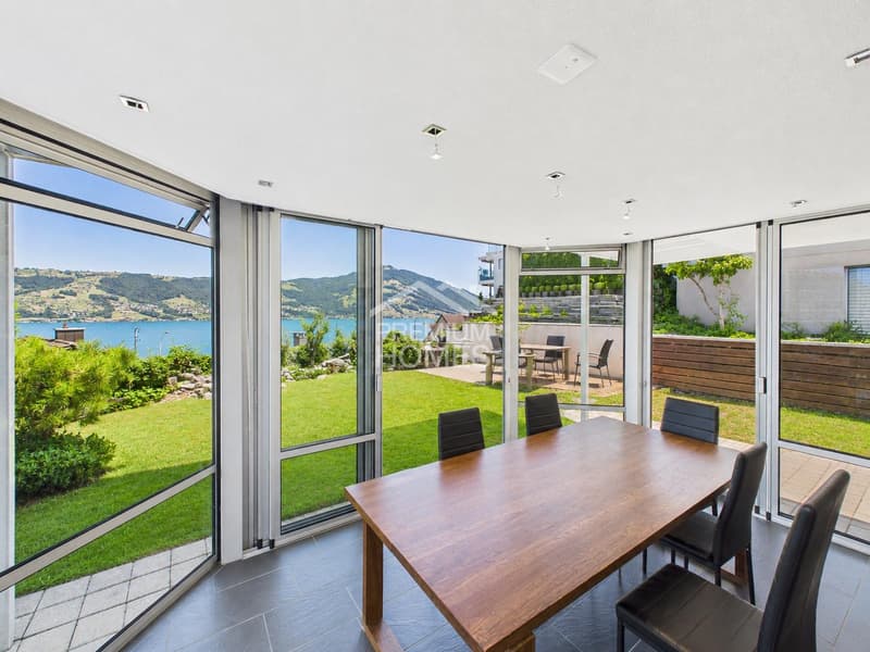 Exklusive Gartenwohnung mit traumhaftem See- und Bergpanorama (8)
