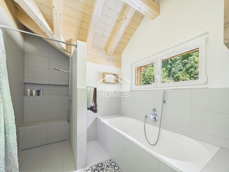 A home with a view of Niesen - spacious 5.5-room maisonette! (7)