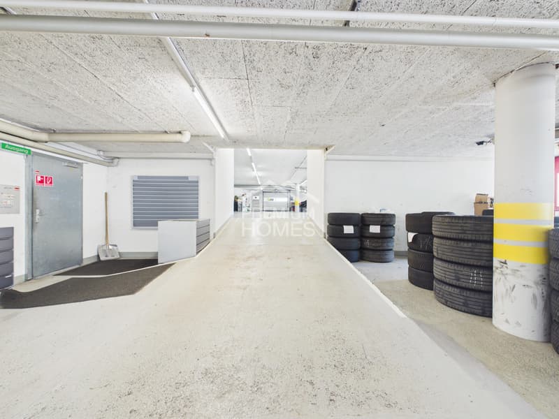 Espace commercial avec showroom ou revenu locatif (8)