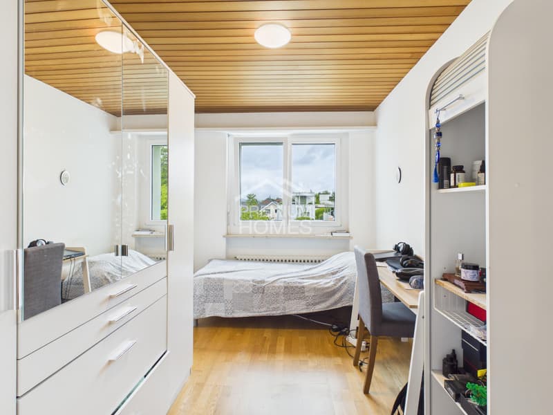 Casa familiare moderna con giardino da sogno a Therwil (8)