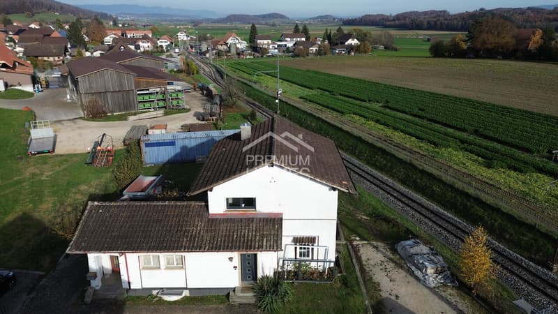 Sanierungsprojekt mit Potenzial in Brüttelen Seeland (2)