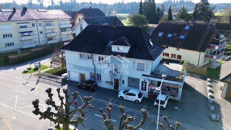 Combinaison attractive de logement et de commerce (1)