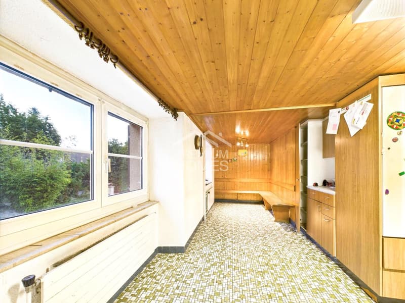 Doppeltes Potenzial: Ein Haus bezugsbereit, eines zur Neugestaltung (7)