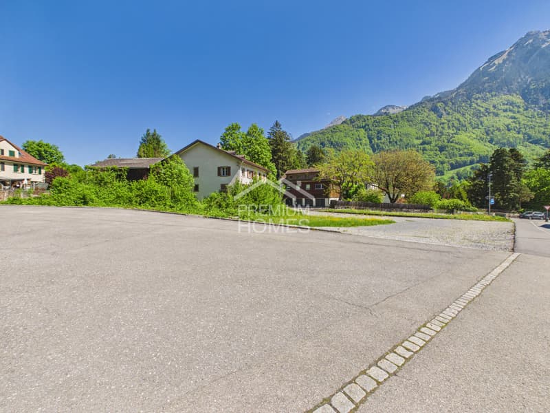 Terrain pour 22 à 28 appartements dans un bon emplacement (2)