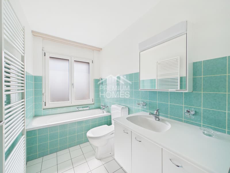 Attraktive 3½-Zimmer-Wohnung mit Gemeinschaftspool (8)