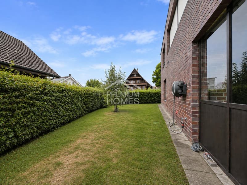 Exklusives Zuhause mit Garten und Rigi-Blick (3)