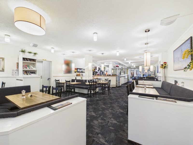 Stilvolles Café & Bistro mit einzigartigem Altstadtflair (4)