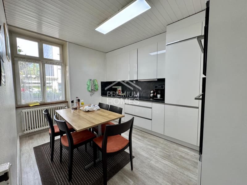 Zentral gelegenes Mehrfamilienhaus für Investoren! (2)