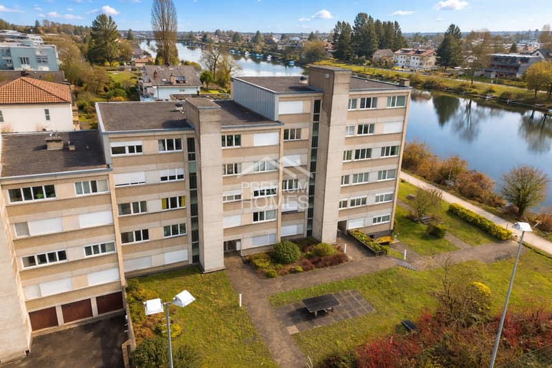 Kompaktes Wohnglück mit Flussblick (12)