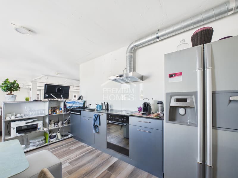 Viel Raum für Ihre Geschäftsidee - Büro, Showroom & Lager (10)