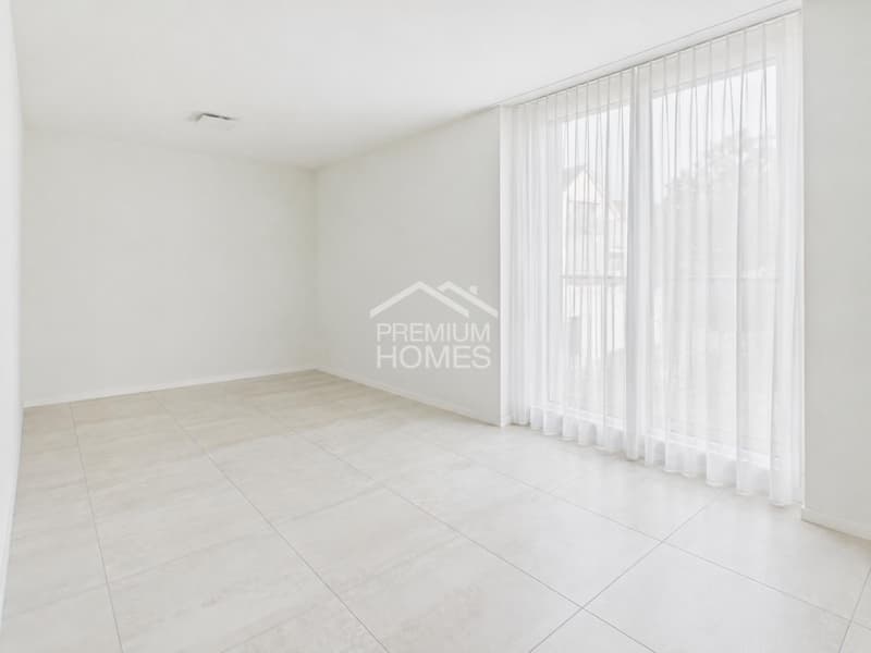 Licht, Design & Komfort - moderne Wohnung mit Loggia (6)
