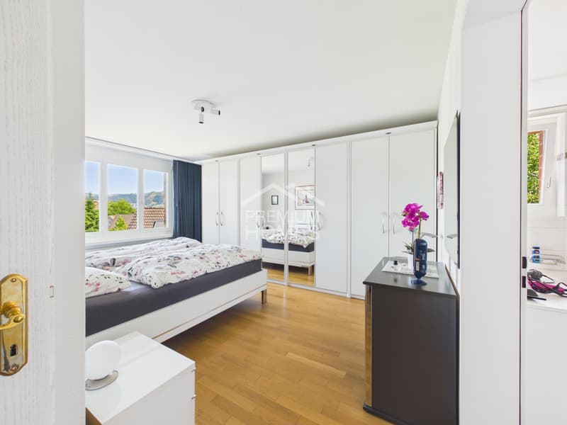Ruhiges Wohnen im Luxusquartier von Cham (8)