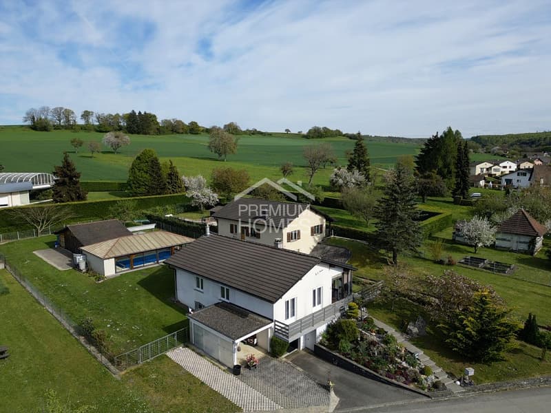Calme. Nature. Piscine intérieure. (1)