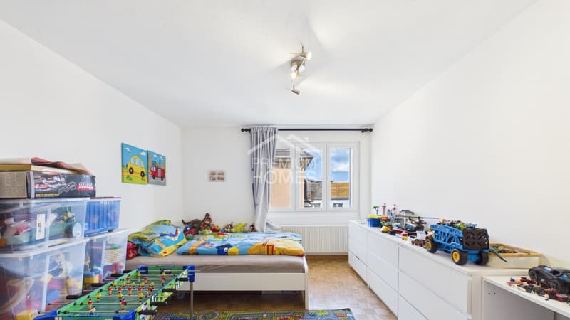 Mitten im Zentrum & solide kernsaniert! (10)