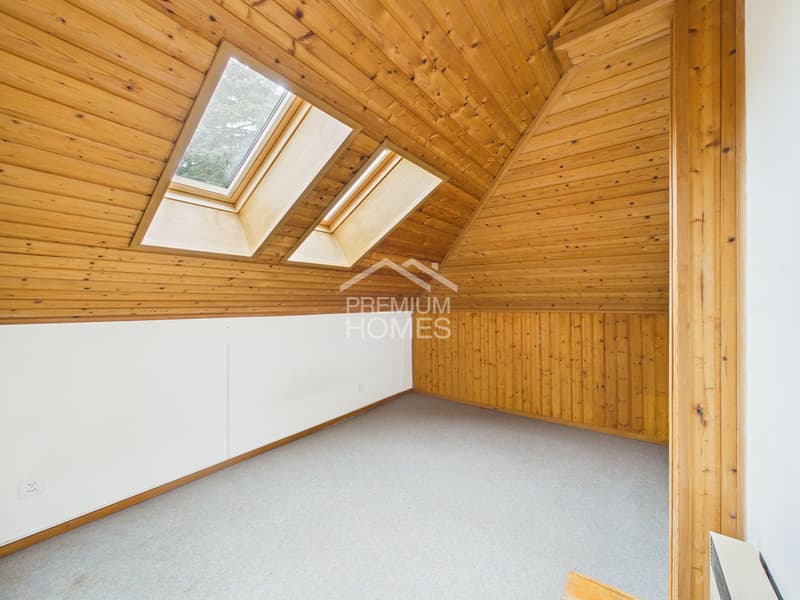 Maison à transformer dans un cadre privilégié (11)