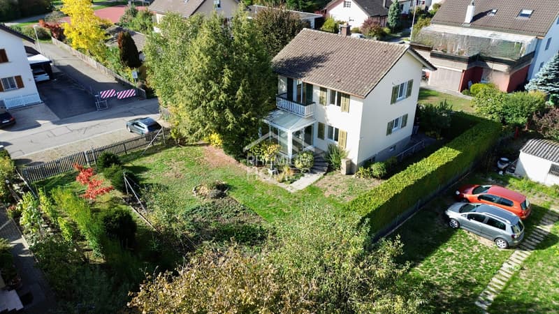 Charmantes Einfamilienhaus zur befristeten Miete!! (1)