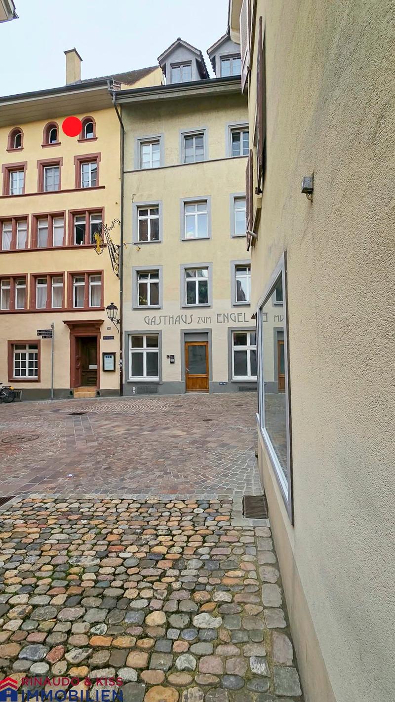 Ein Zuhause für Liebhaber des Besonderen mit Lift und Balkon (1)