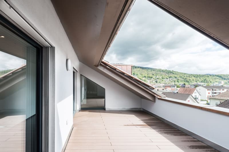 Ampio appartamento mansardato con terrazza (4)