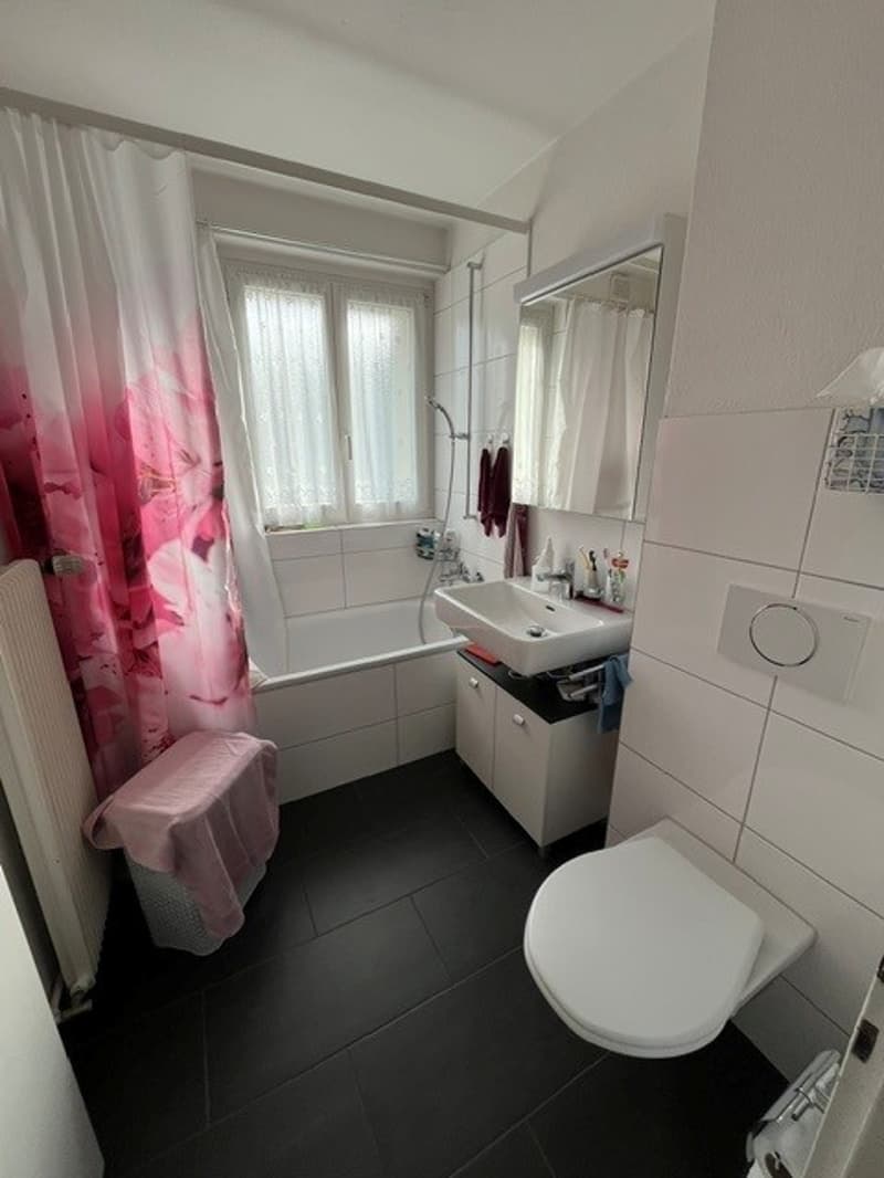 Appartamento di 4 camere nel centro di Belp! (6)