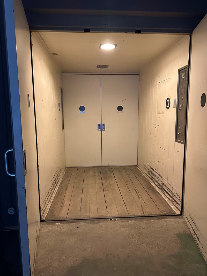 Spazi commerciali e di stoccaggio in affitto nel cuore di Münsingen (7)