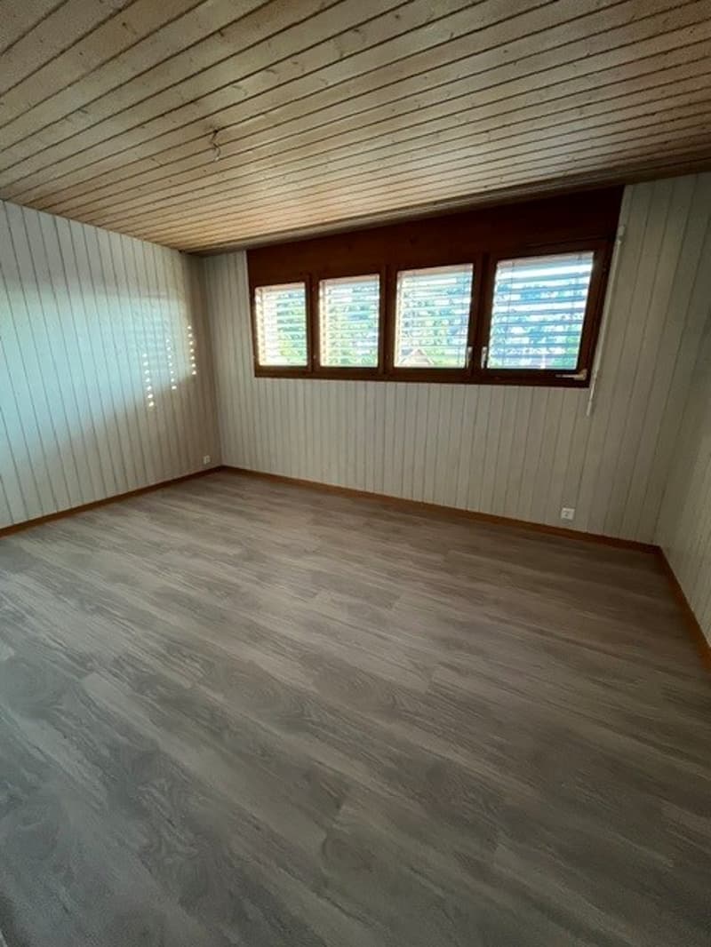 Large 5.5-room apartment for rent with sun terrace in Konolfingen (6)