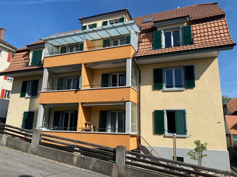 Ruhige und heimelige 2.5 Zimmerwohnung zu vermieten! (1)