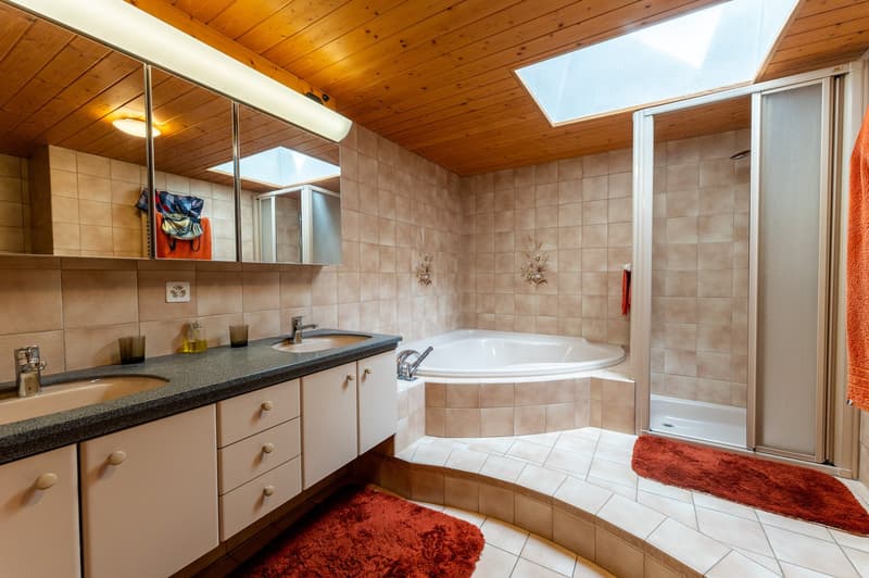 Badezimmer 1. OG
