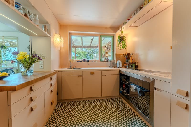 Spacious single-family house with idyllic garden in a quiet location (10)