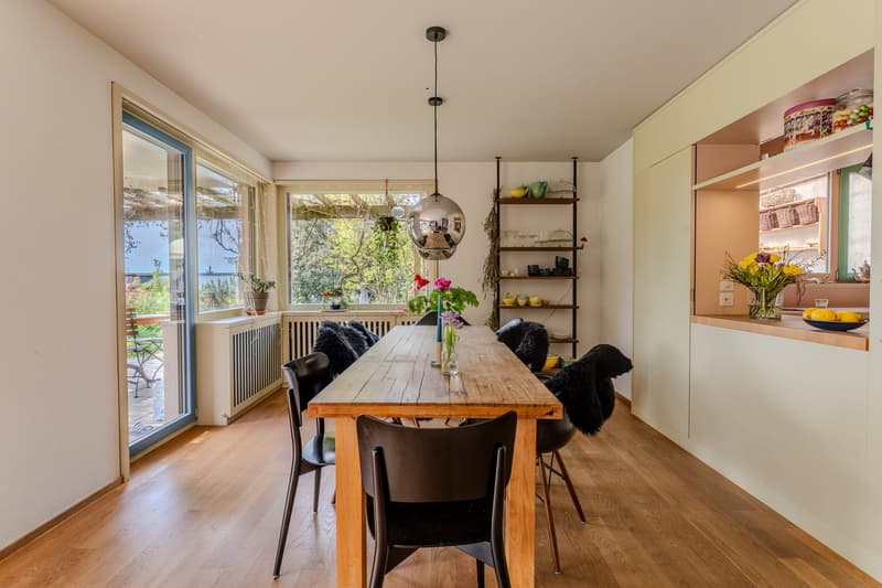 Spacious single-family house with idyllic garden in a quiet location (9)