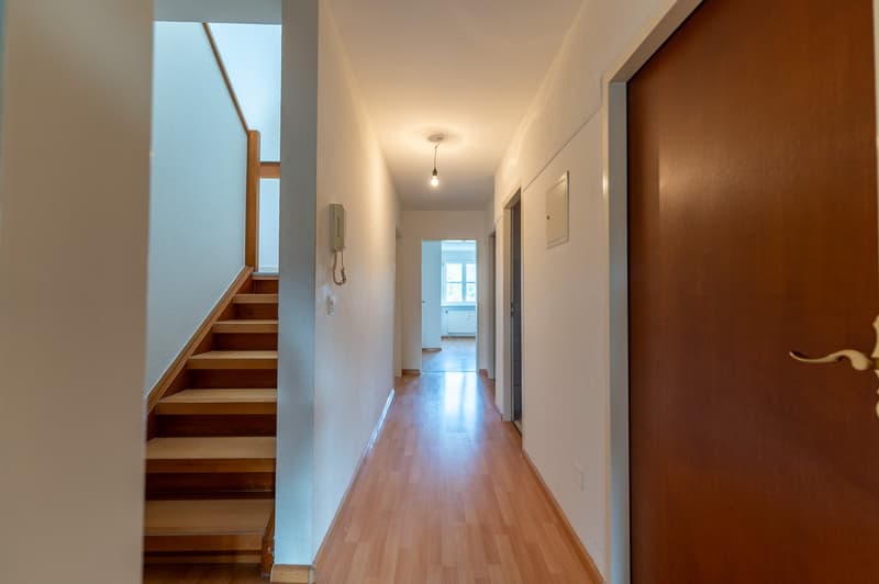 Charmante 4-Zimmer-Maisonette-Wohnung im 5. Obergeschoss in Riehen (7)