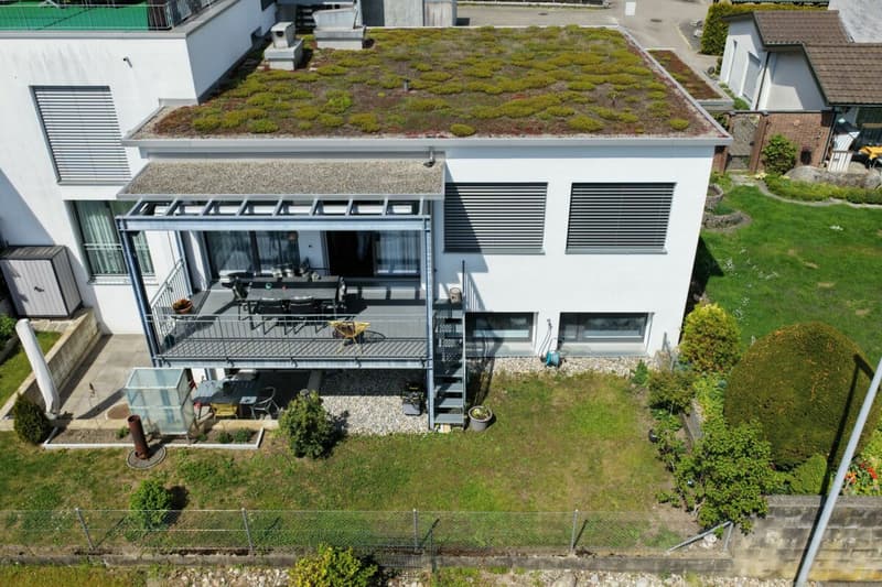 Attractive high-parterre apartment with house-in-house character (3)