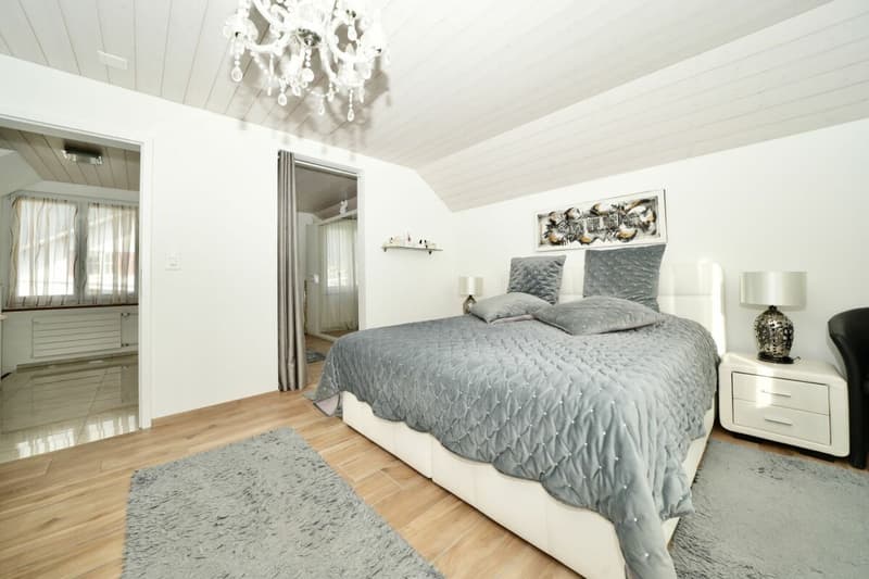 Your Dream House in a Quiet Location with Pool and Alpine View (6)