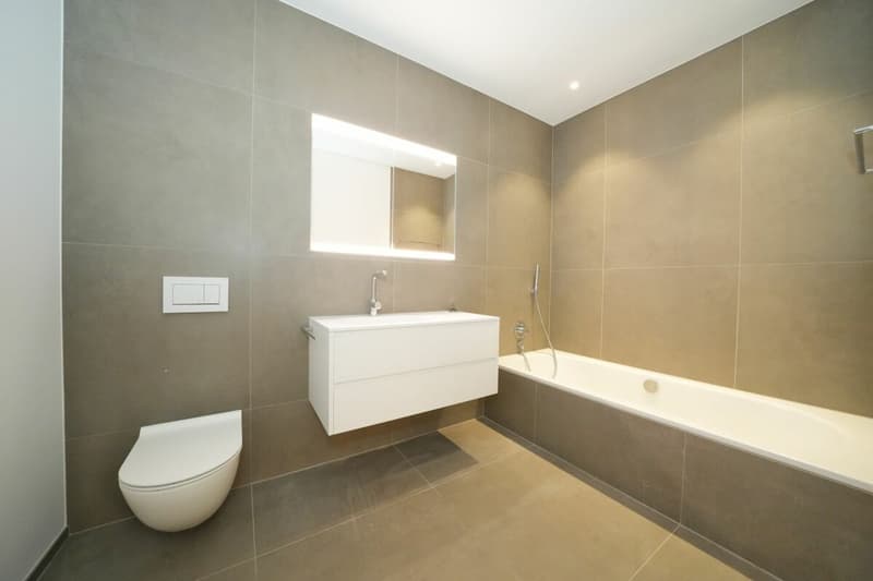 Spacious apartment in a preferred location (6)