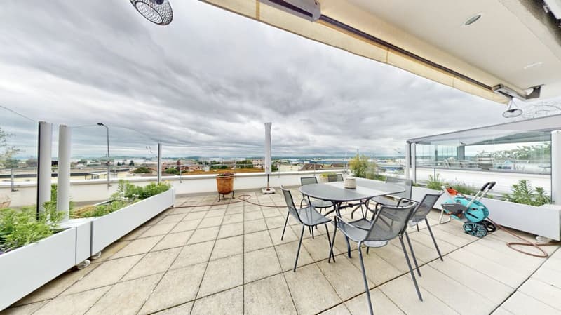 TRAUMHAFTE TERRASSENHAUS MIT ALPENPANORAMA (2)