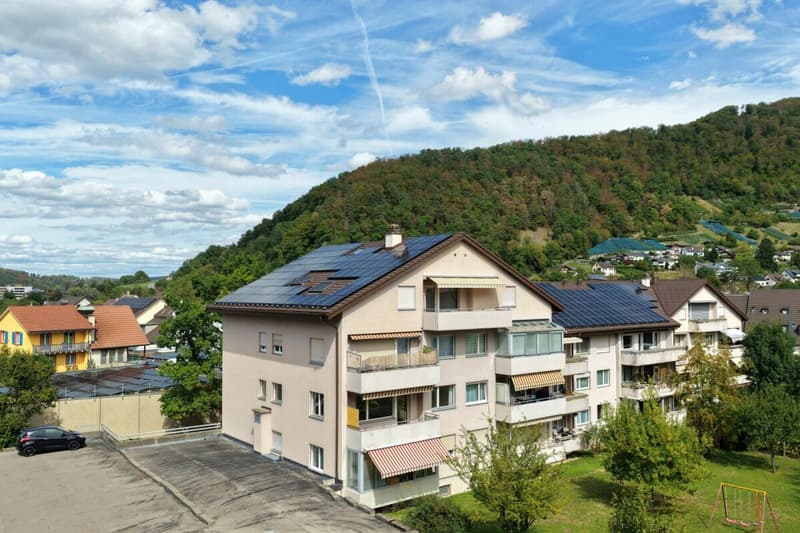 Gemütliche Wohnung mit viel Gestaltungspotential an zentraler Lage (1)
