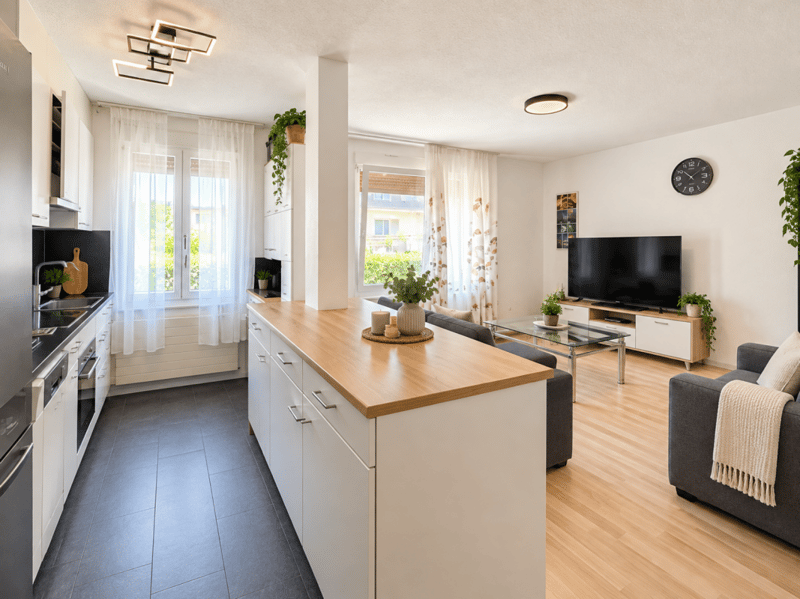 ATTRAKTIVES MEHRFAMILIENHAUS IN ZENTRALER LAGE - TOP RENDITE 5.8 % (8)